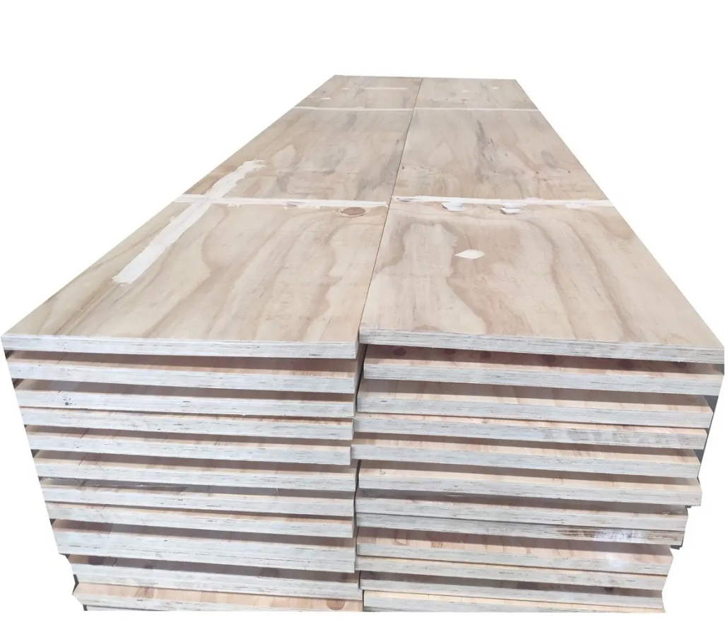 木材供給 27*500*3000mm 家具グレード ラジアータ Wbp 接着剤 パイン LVB LVL 合板
