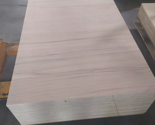 Manufacturers supply wooden floor base material with double-pasted beech veneer material and fully pressed core floor base material